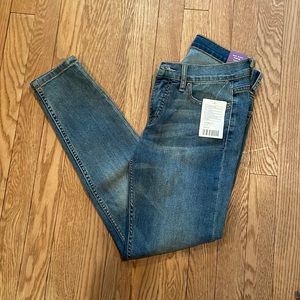 NWT BDG MID RISE TWIG GRAZER JEANS